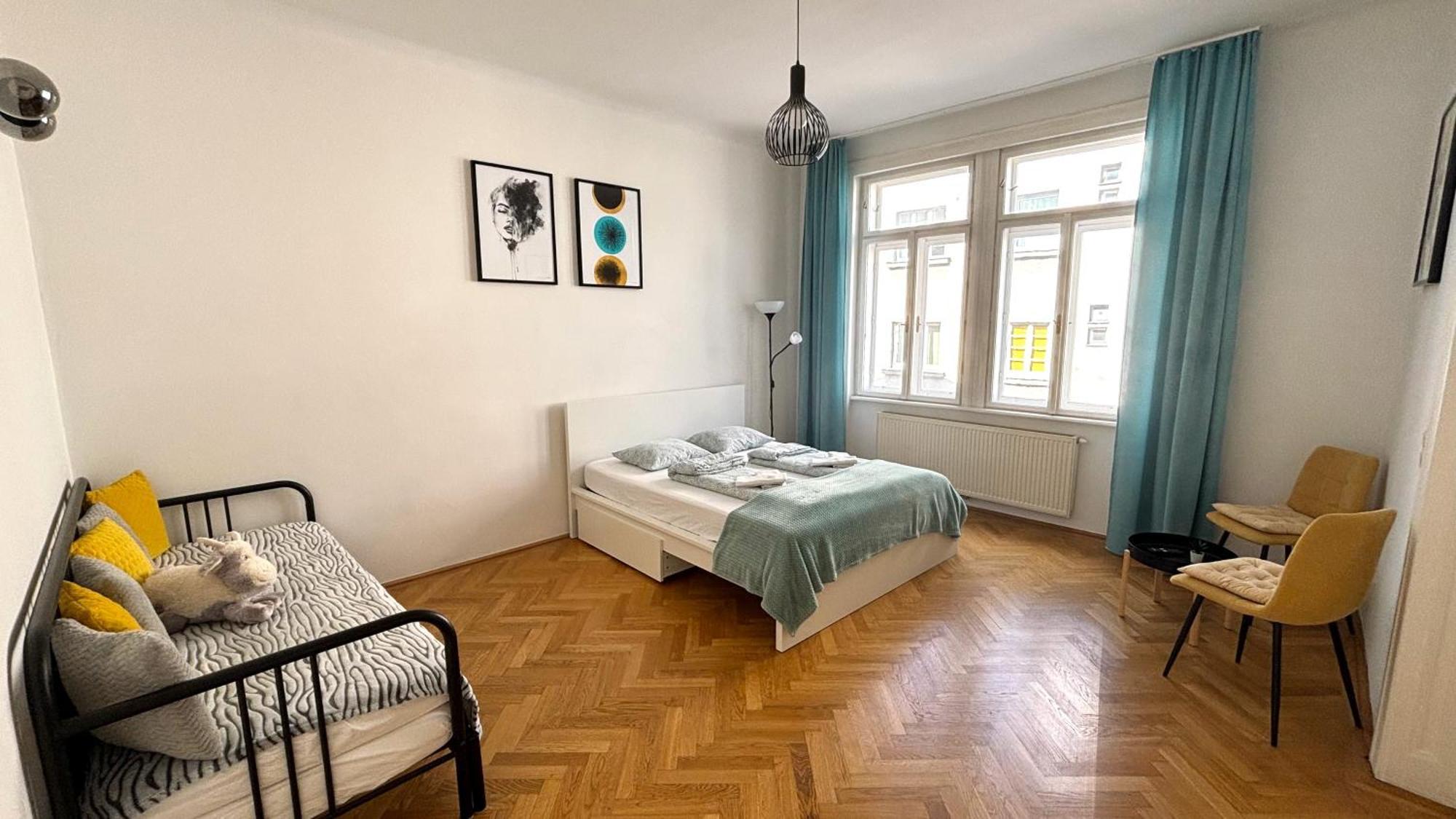 Central Mariahilfer Apartment 5 Min To The Schoenbrunn Palace And City Shopping Center Vienna Exterior photo